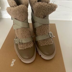Christian Louboutin Pole Chic 70 Champignon Leather Shearling Combat Boot 37.5